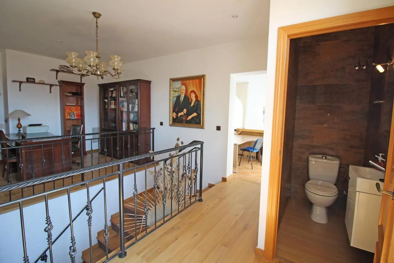 Apart-Rent Villa Requesens 0003 Empuriabrava
